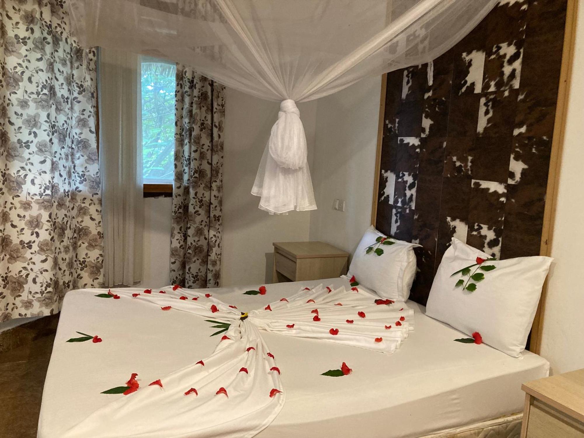 Pasa Lodge Zanzibar Nungwi Esterno foto
